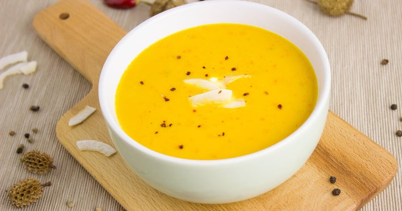 Curry de légumes au lait de coco végétarien : recette crémeuse express